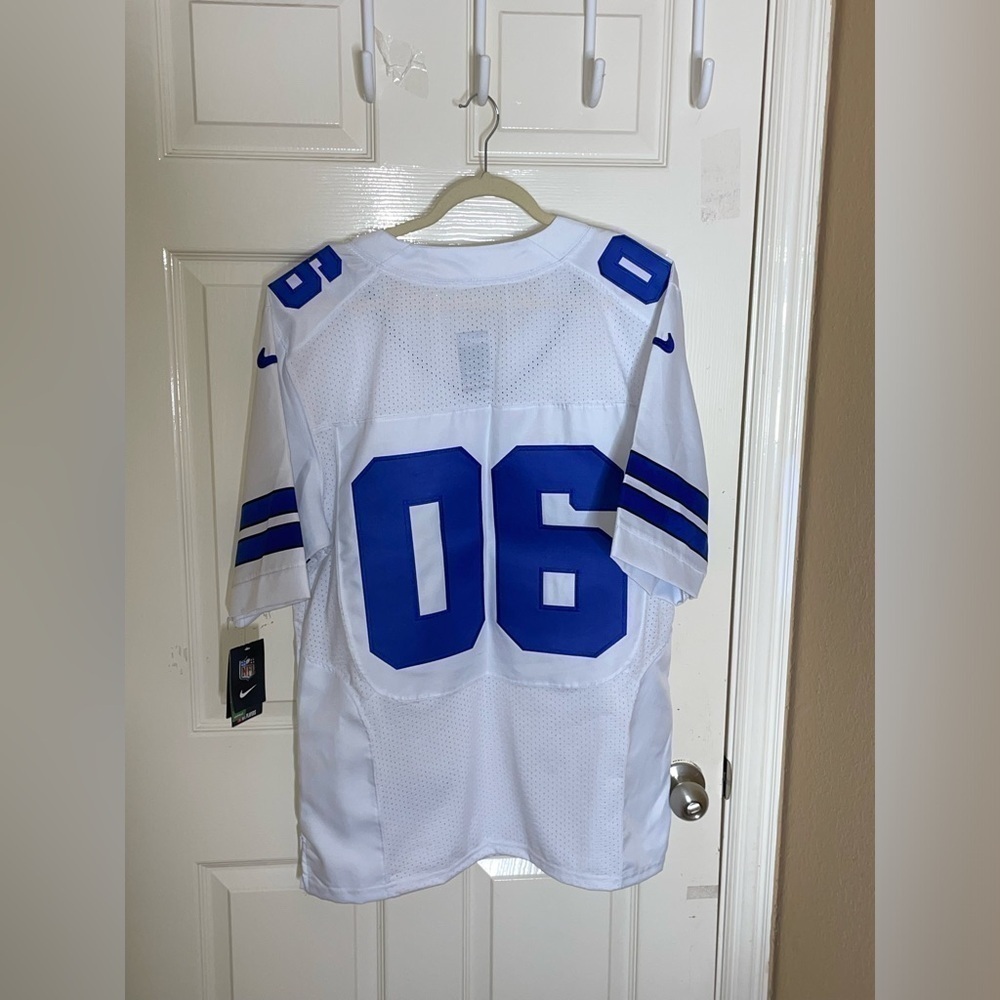 100% Authentic Nike On Field Donovan Wilson Jersey Stitched #06 Dallas Cowboys - Picture 5 of 11